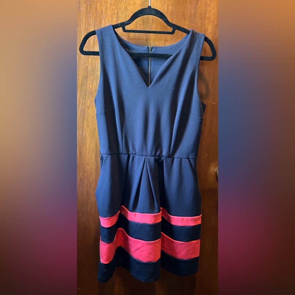 iZ Byer Size 11 Navy Dress